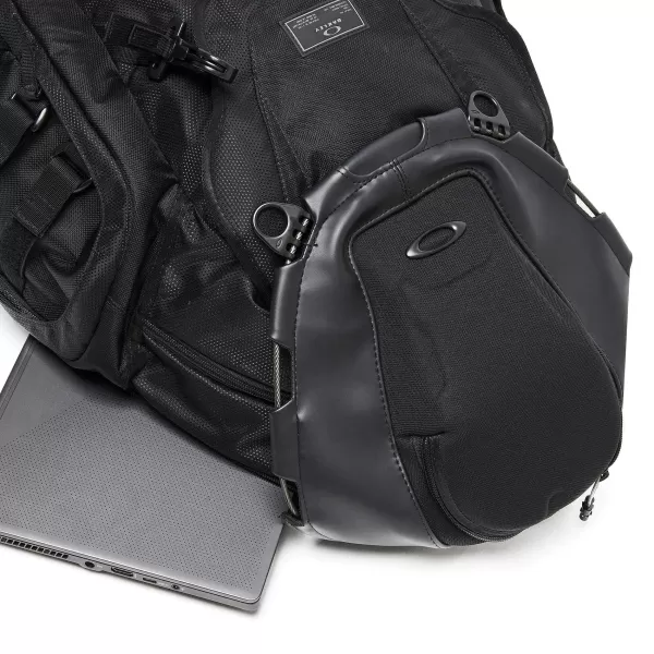 Oakley Backpacks & Bags*Kitchen Sink