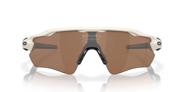 Oakley Prizm Lens*® X Pas Normal Studios® Radar® Ev Path®