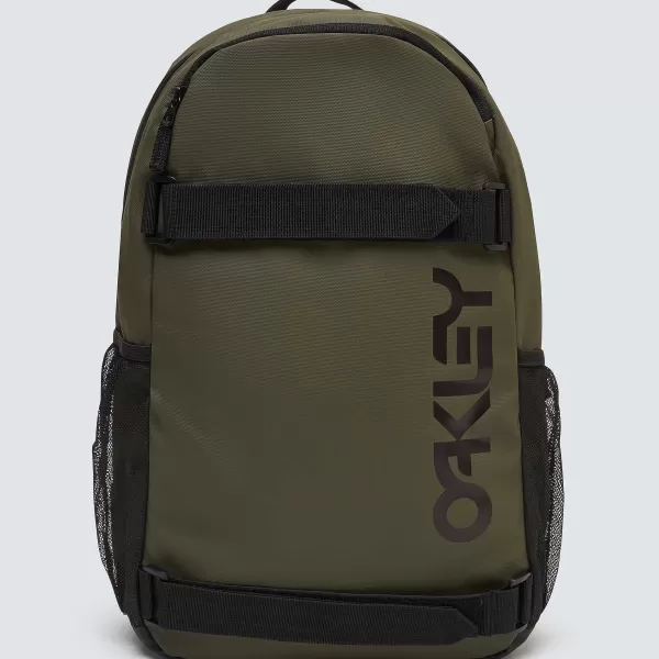 Oakley Backpacks & Bags*The Freshman Skate Backpack